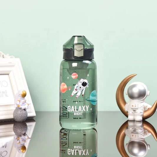 Galaxy - Sipper for boys and girls. 4 amazing design and colours to select from. Best Quality ; BPA free. (730 ml capacity)