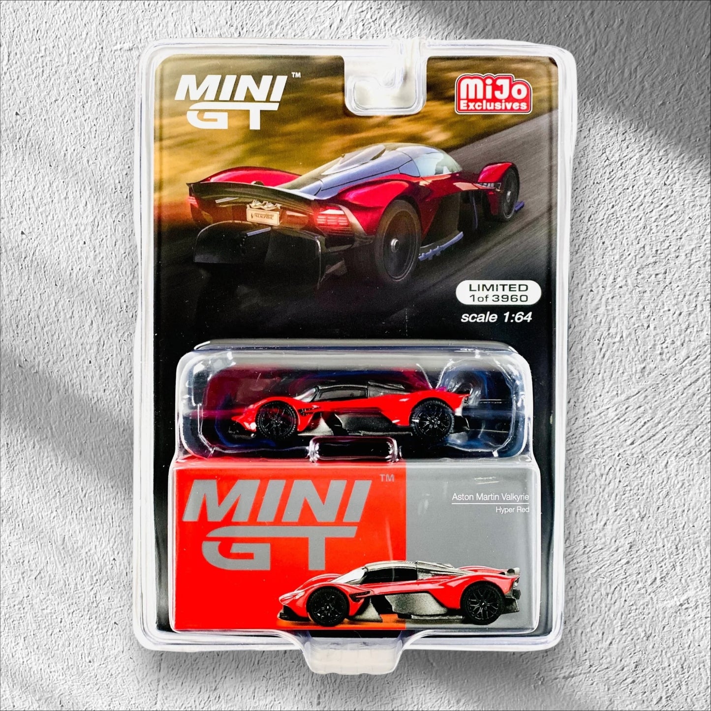 *MINI GT - 1:64 - Imported - Aston Martin Valkyrie - Hyper Red