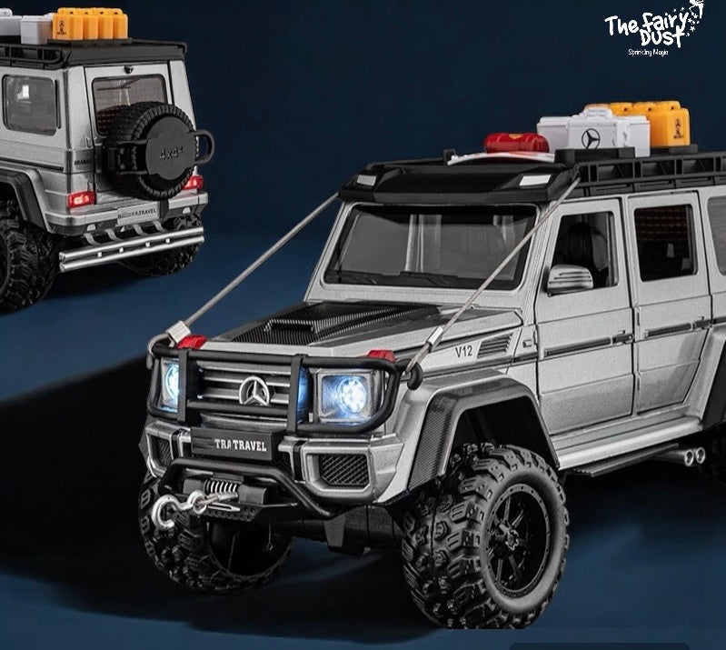 1:24 - Die cast Off- road Merc. Benz G Class Truck