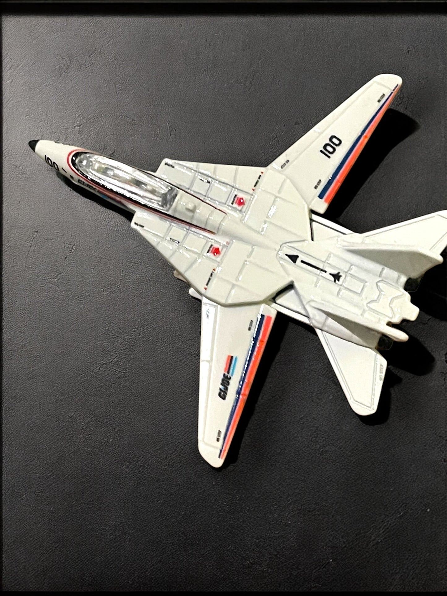 Hot Wheels - Premium 1:64 - GI-JOE Combat Jet SkyStriker F-14 Fighter Plane