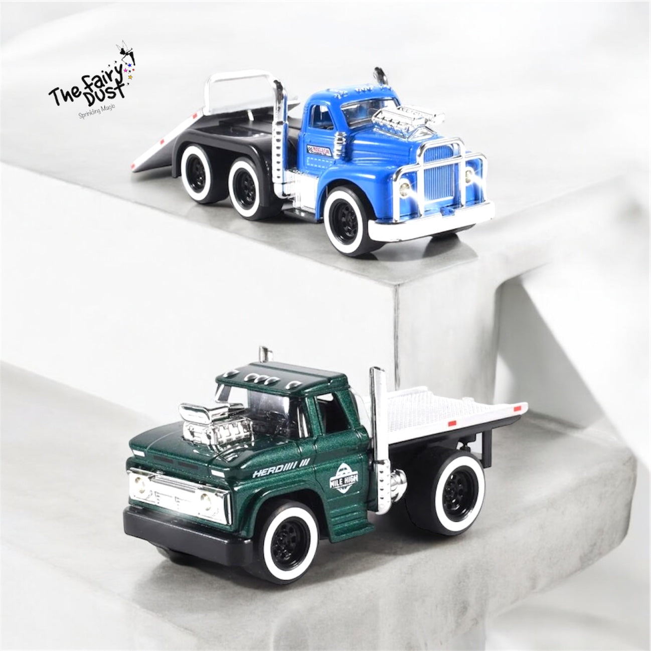 Autobahn - Trailer & Vehicle (Die Cast Working Headlights, Sound & Pull back) - Import