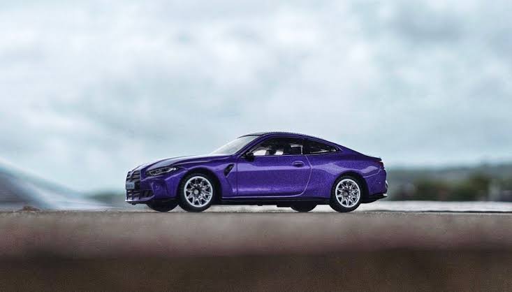 *NN-1:64 CCA Scale Model -BMW M4 (Electric Purple)