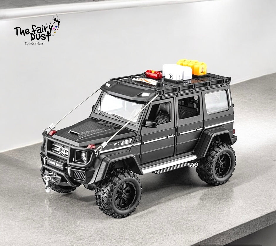 1:24 - Die cast Off- road Merc. Benz G Class Truck
