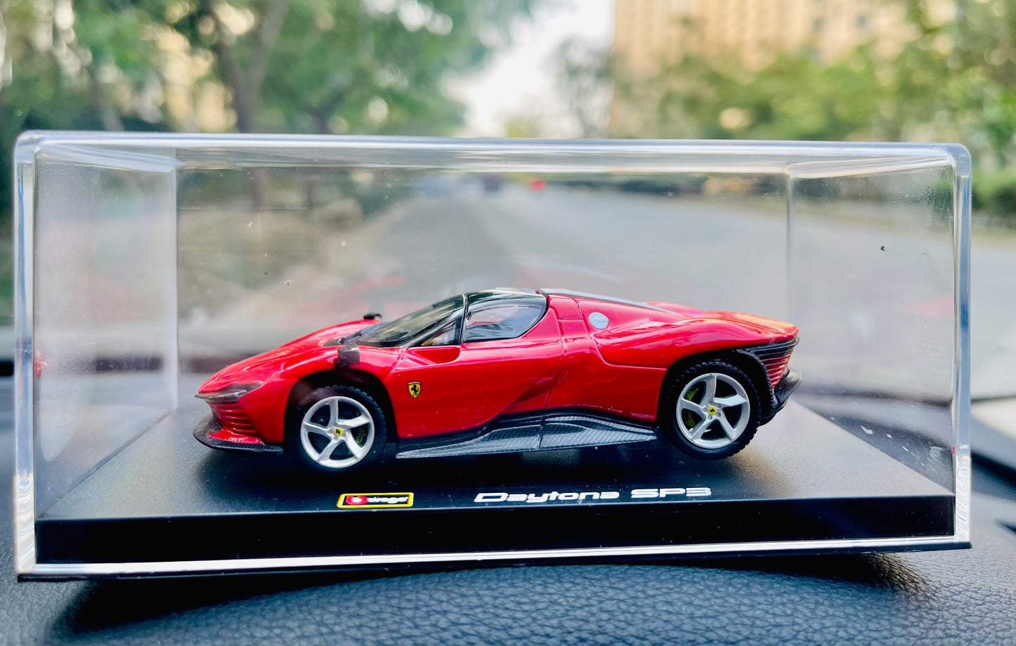 1:43 Bburago Scale Model Die Cast- Ferrari - SP3 DAYTONA - Rare Collectible Box (imported)