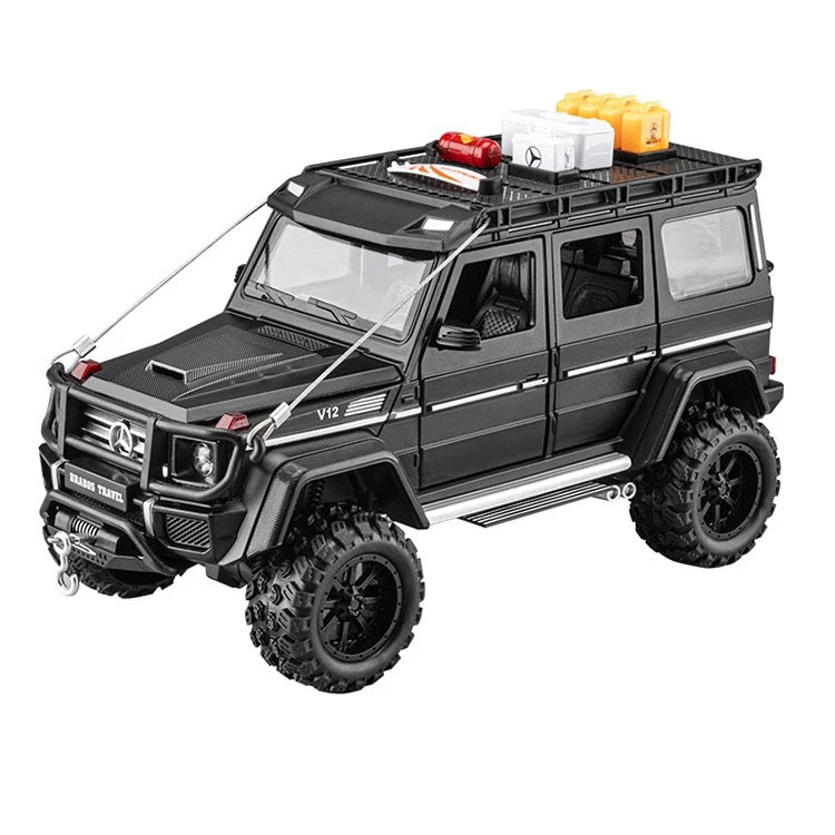 1:24 - Die cast Off- road Merc. Benz G Class Truck