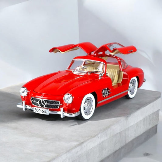 1:24 - Die-Cast Mercedes Benz SL 300 Vintage (Red)