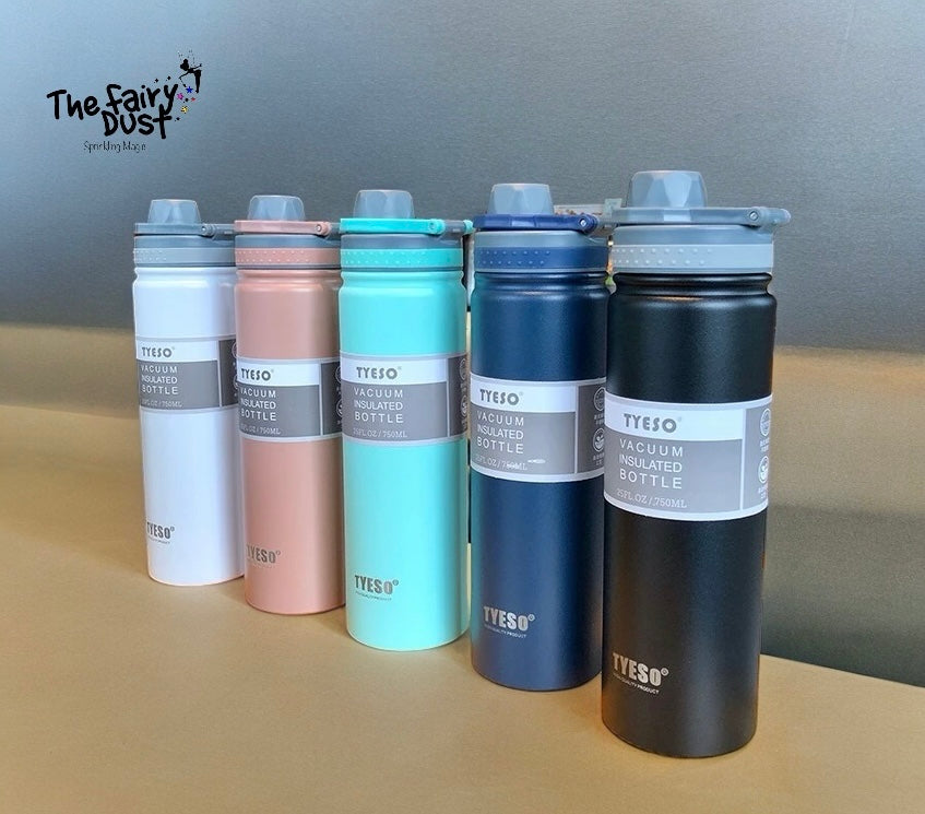 Vacuum insulated steel water bottle - 750 ml.(TYESO)