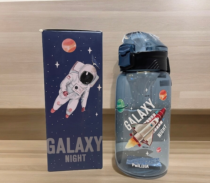 Galaxy - Sipper for boys and girls. 4 amazing design and colours to select from. Best Quality ; BPA free. (730 ml capacity)