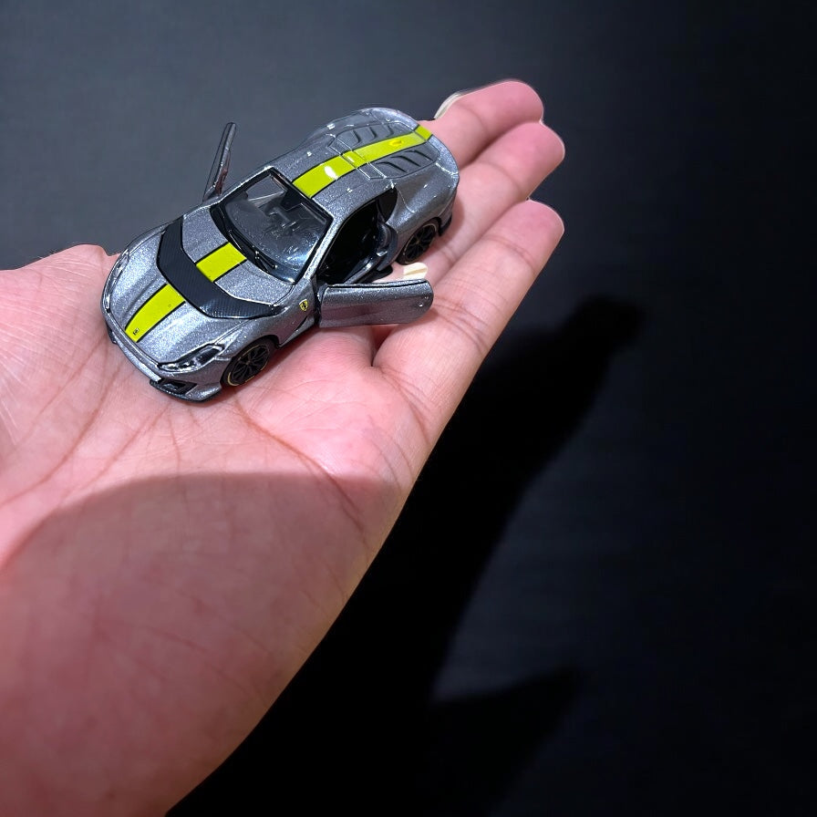 1:64 Bburago Scale Model Die Cast- Ferrari - 812 Competizione - Silver - Moving Parts