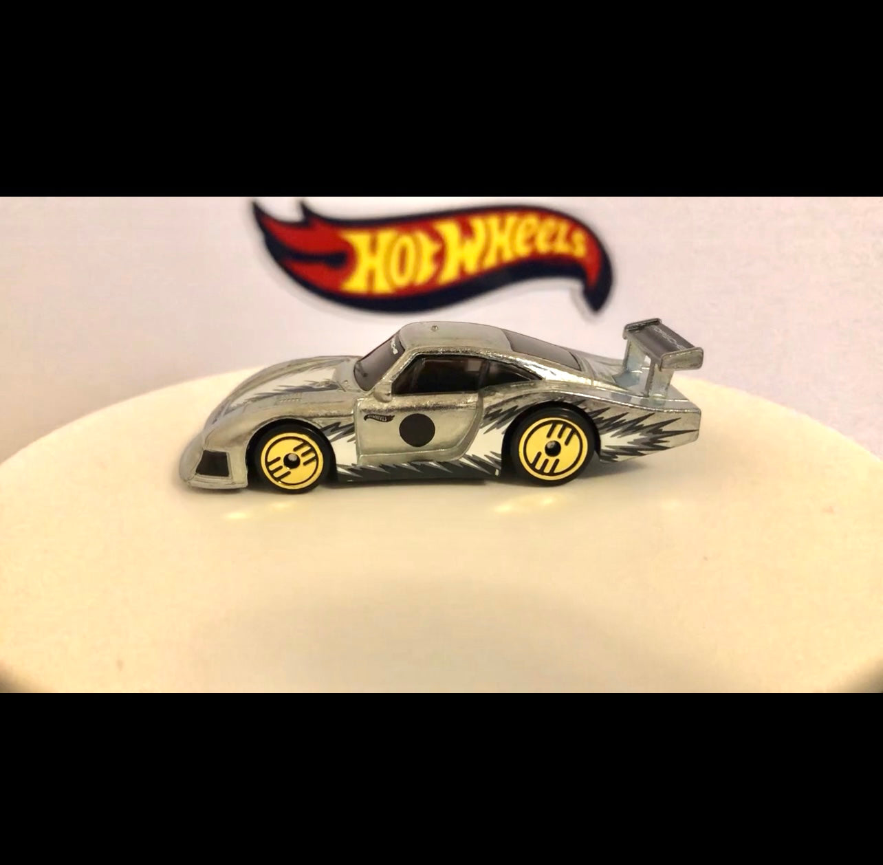 Hot Wheels - Ultra Hots 78’ Porsche HRX 11