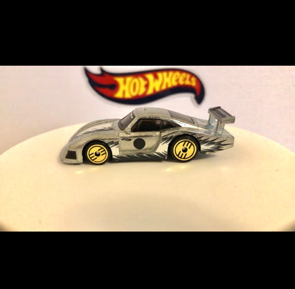 Hot Wheels - Ultra Hots 78’ Porsche HRX 11