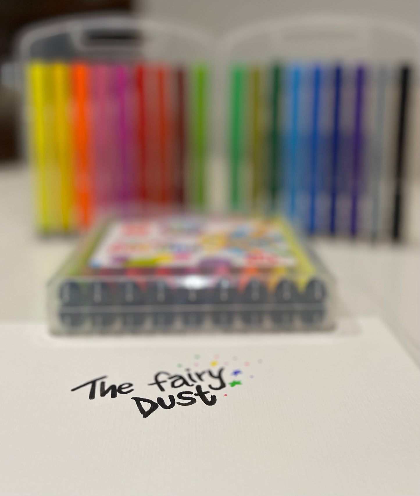 Set of 18 colour sketch Pens , Superior Quality.