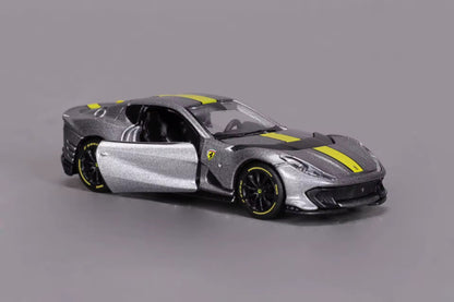 1:64 Bburago Scale Model Die Cast- Ferrari - 812 Competizione - Silver - Moving Parts