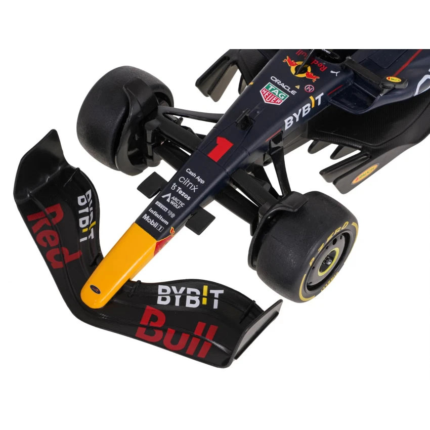 Rastar Red Bull F1 RB19 2023 metal die cast model. Scale 1:32